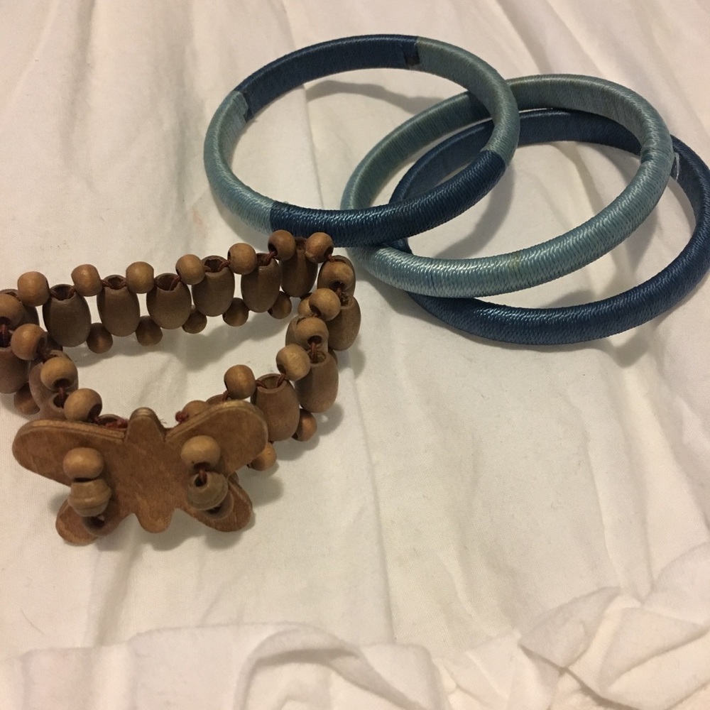 Wooden and wrapped bangle bracelets - Picture 1 of 2